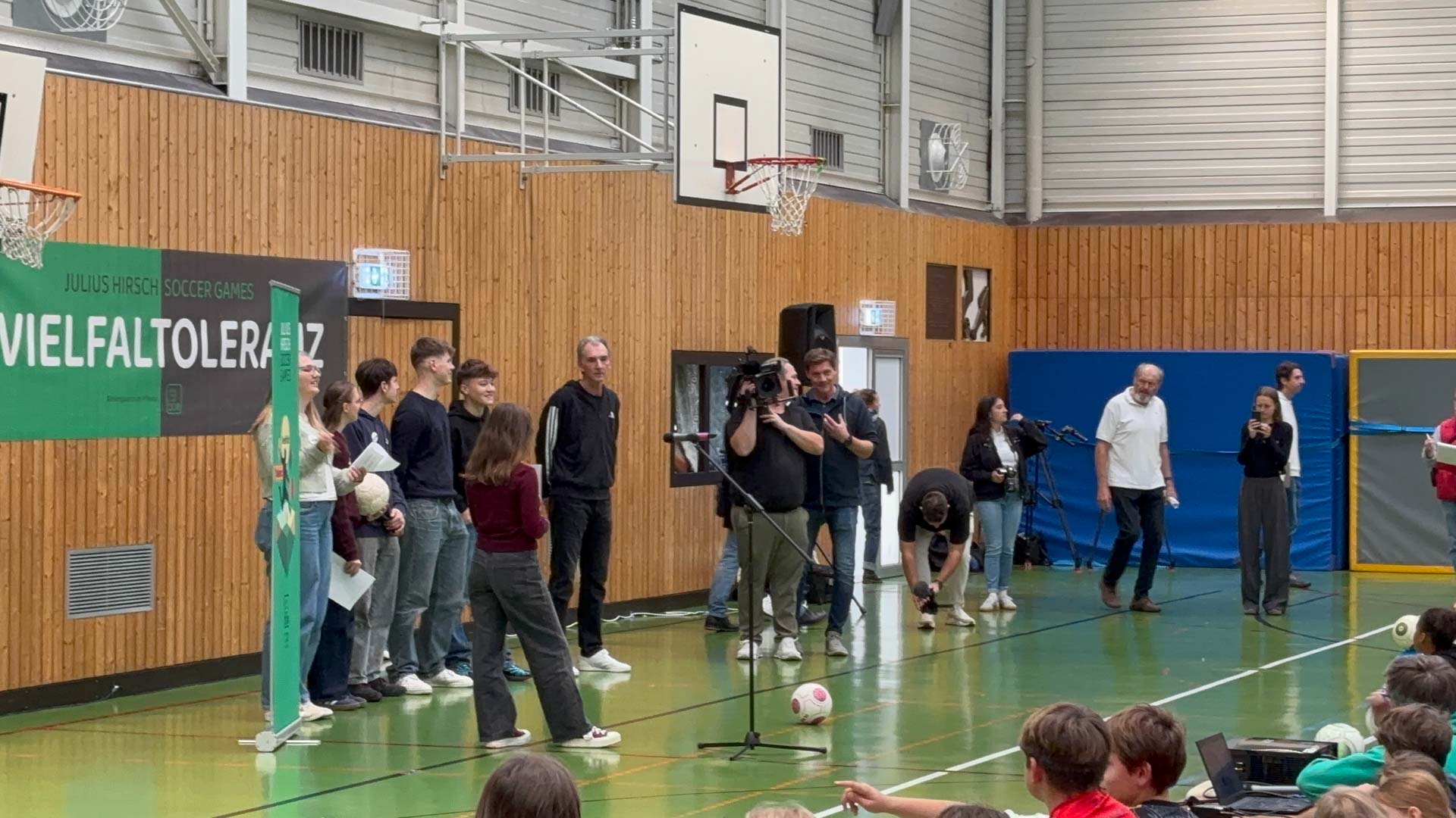 Übergabe Julius-Hirsch-Preis 2025