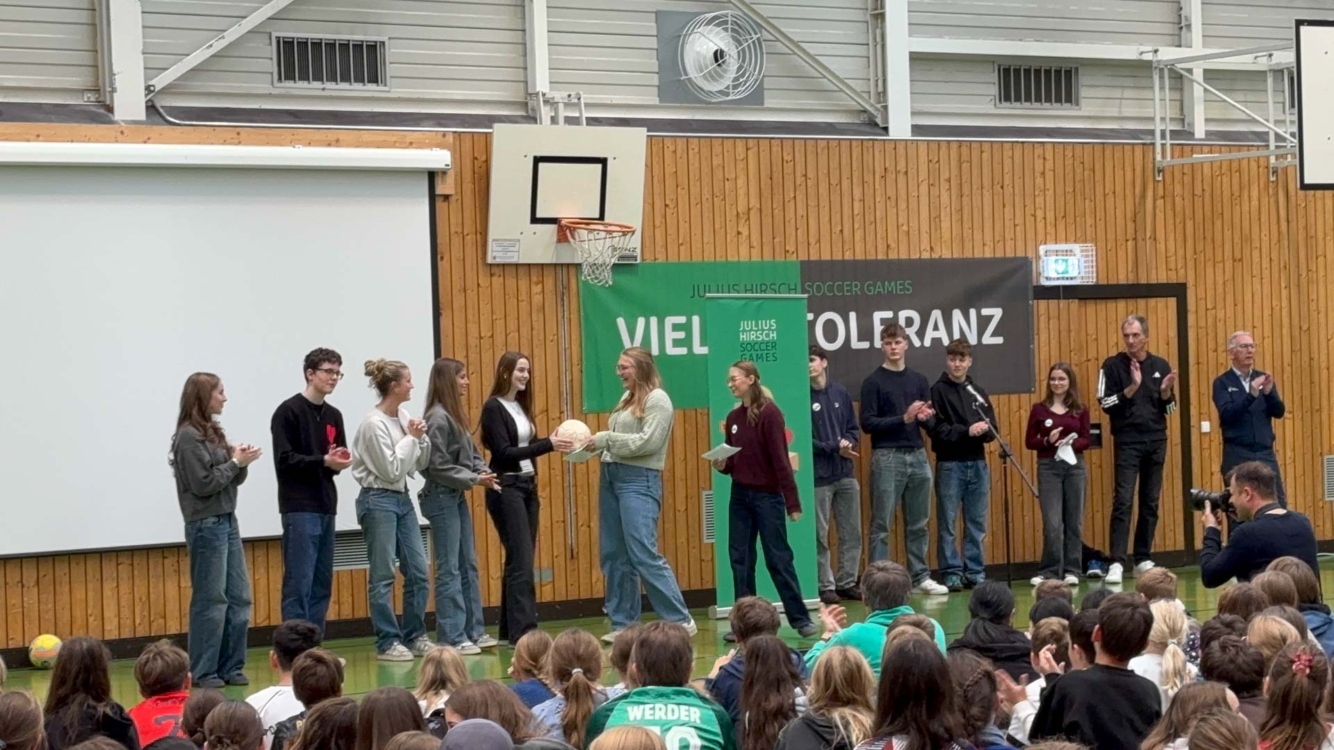 Übergabe Julius-Hirsch-Preis 2025