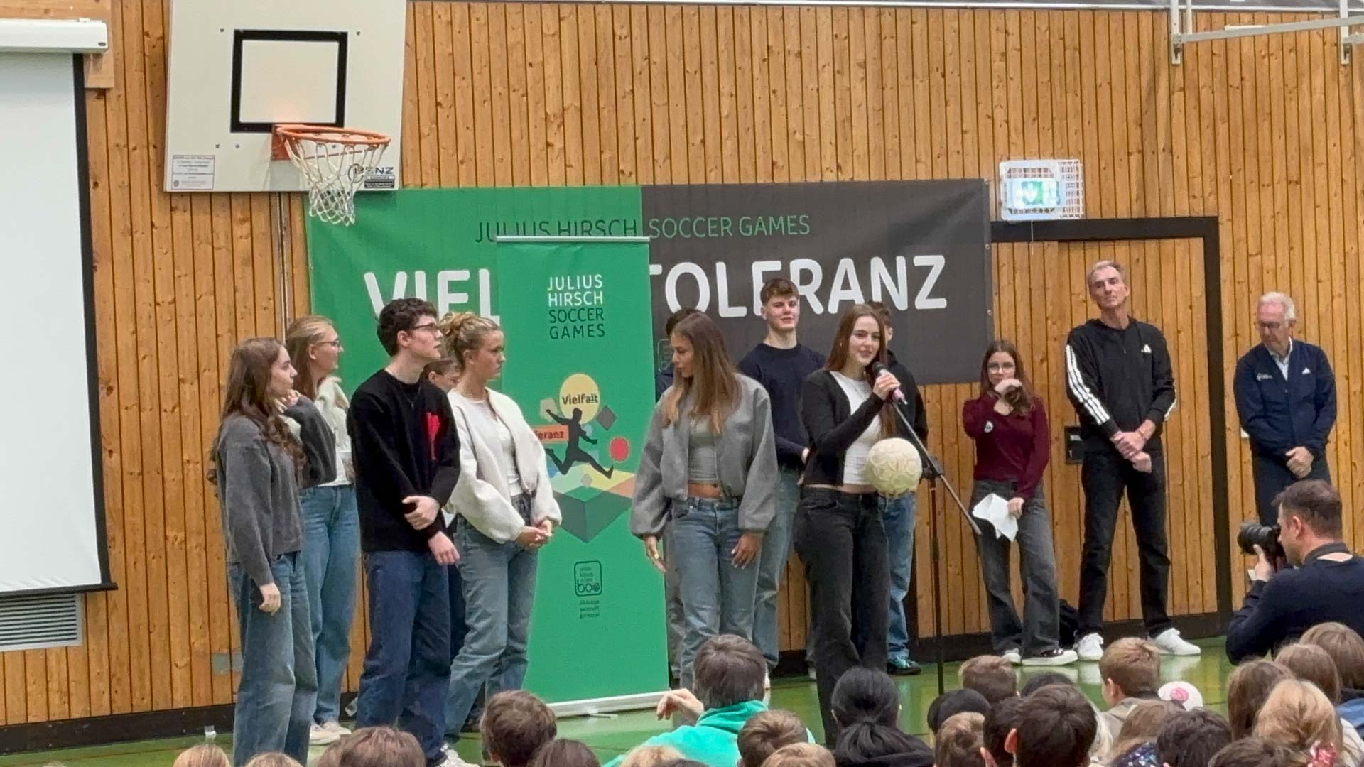 Übergabe Julius-Hirsch-Preis 2025