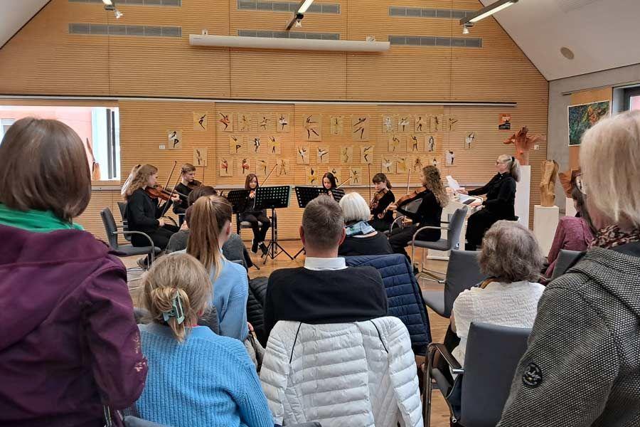 LMG Streichorchester bei den Pfinztaler Kunsttagen 2024